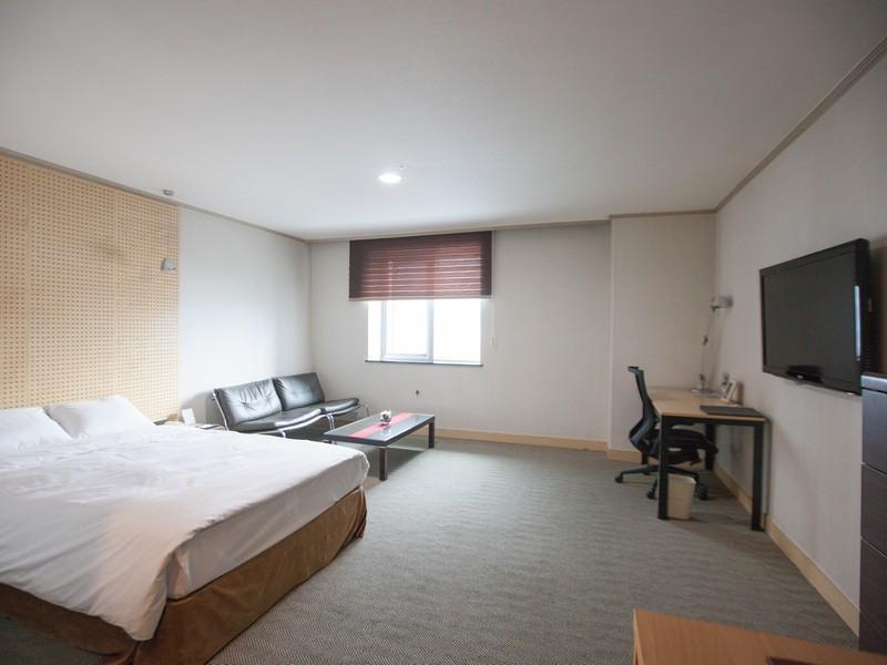 Changwon Hotel Esterno foto