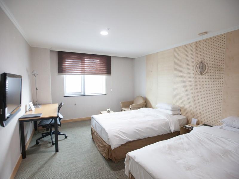 Changwon Hotel Esterno foto